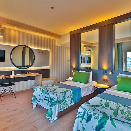 Crystal Land Of Paradise 5* Alanya